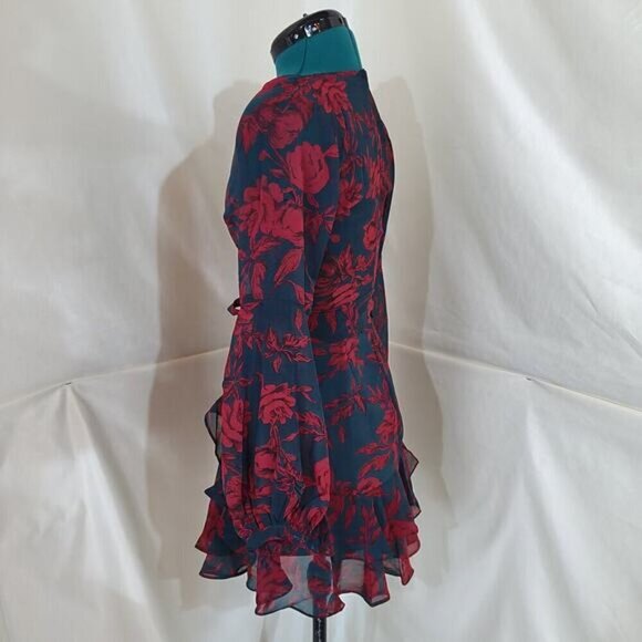 Saints + Secrets V-Neck Navy Front Tie Dress with‎ Red Floral Design - Size XS - Picture 4 of 10